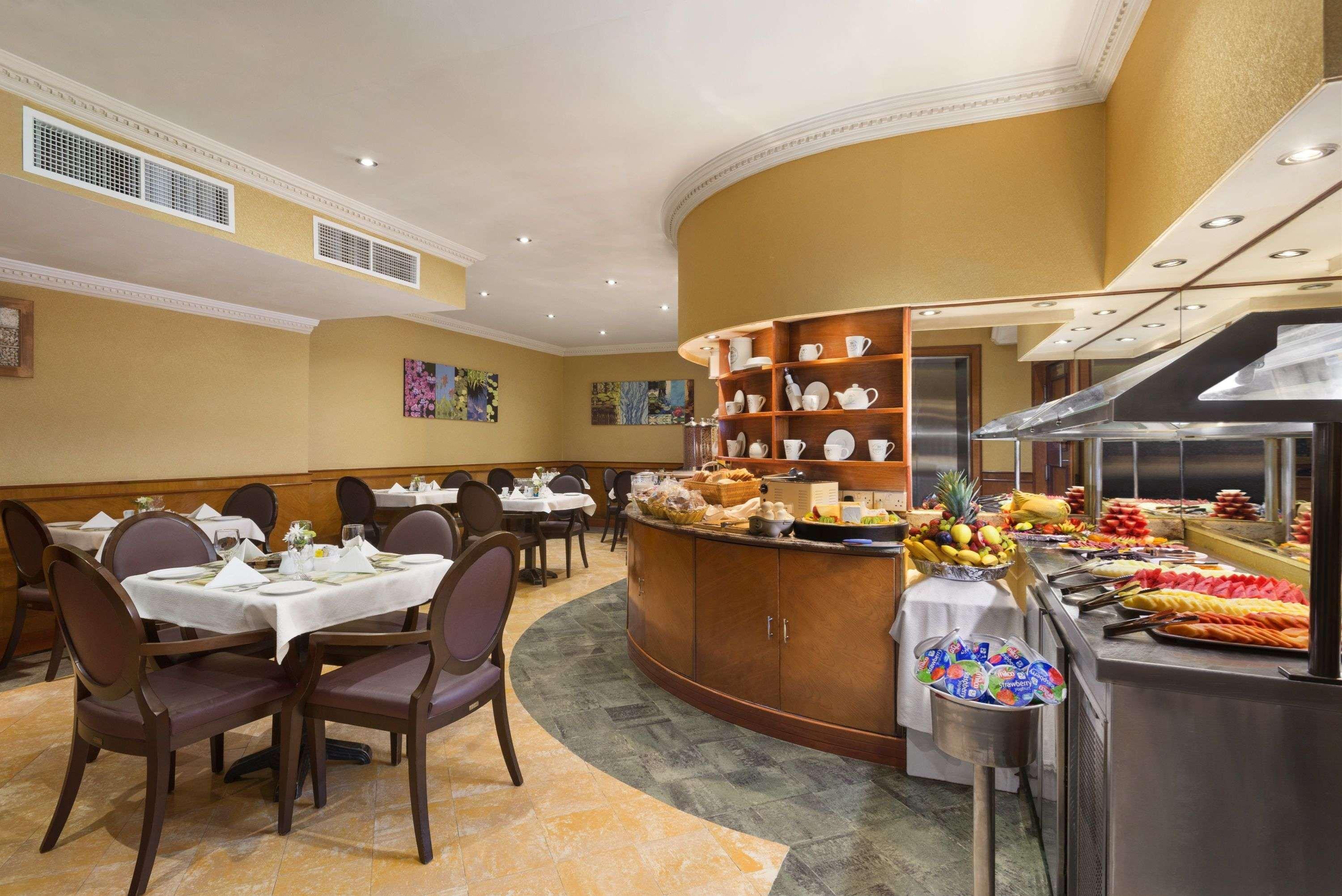 Howard Johnson By Wyndham Abu Dhabi Downtown Zewnętrze zdjęcie