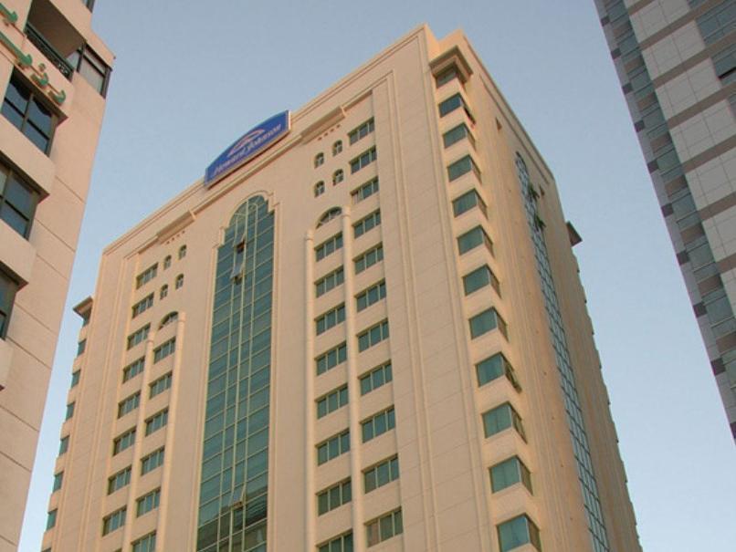 Howard Johnson By Wyndham Abu Dhabi Downtown Zewnętrze zdjęcie